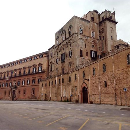 Ferienwohnung Palermhost Palermo Exterior foto